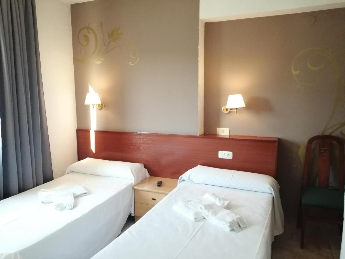 Hostal Jaime I Хуеска Екстериор снимка