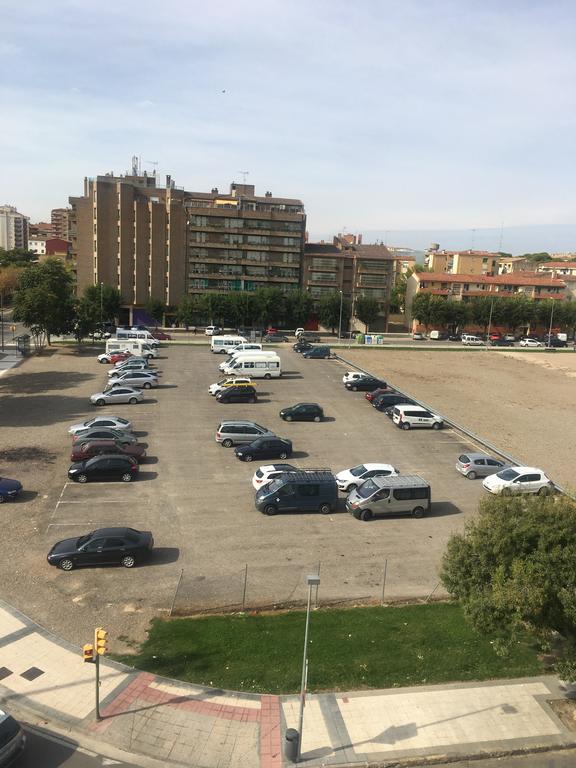 Hostal Jaime I Хуеска Екстериор снимка