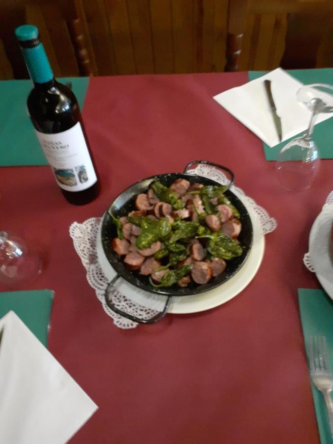 Hostal Jaime I Хуеска Екстериор снимка